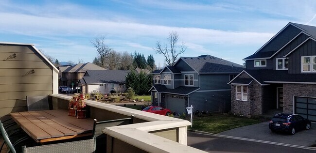 Building Photo - Camas Schools! Stunning Custom Home!  3 Be...