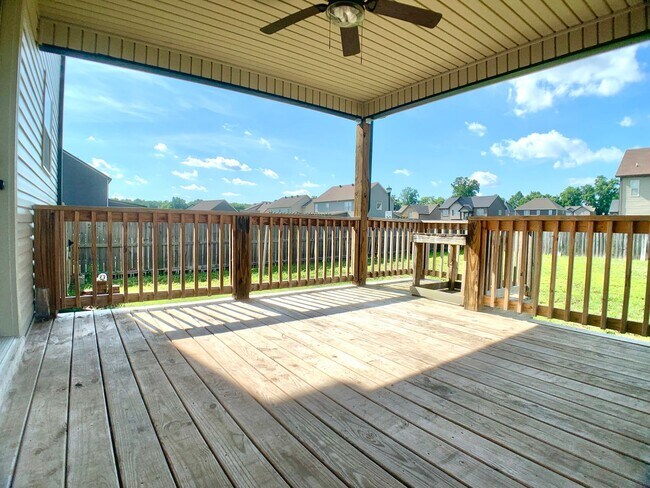 Building Photo - 1734 Ellie Piper Cir