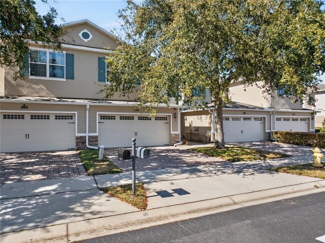 Building Photo - 1519 Priory Cir