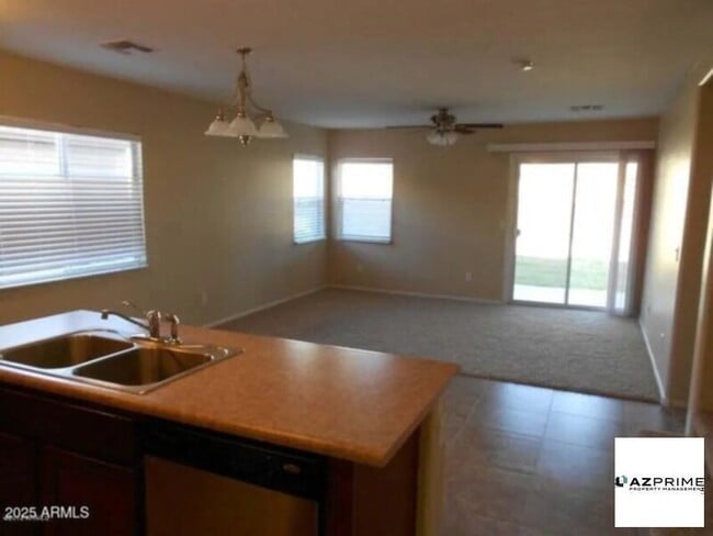 Building Photo - 4014 E Superior Rd