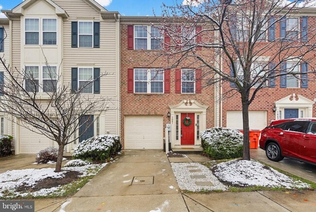 Building Photo - 7061 Holly Springs Ln