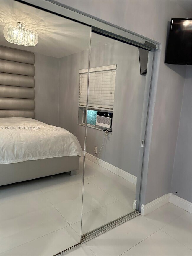 Building Photo - 323 Washington Ave