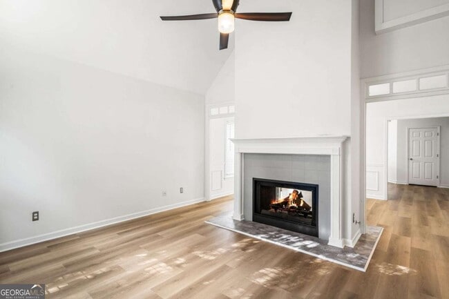 Building Photo - 529 Eastland Dr