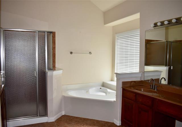 Building Photo - 384 Spring Meadow Dr