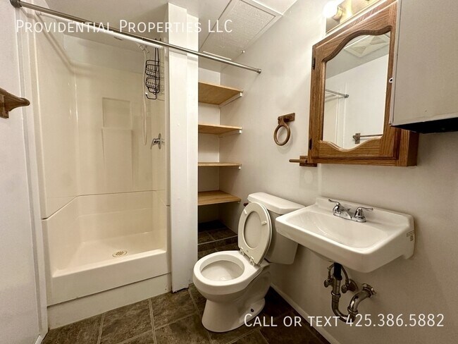 Building Photo - 3114 W Elmore St