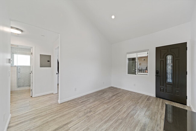 Building Photo - 4620 Eagle Rock Blvd