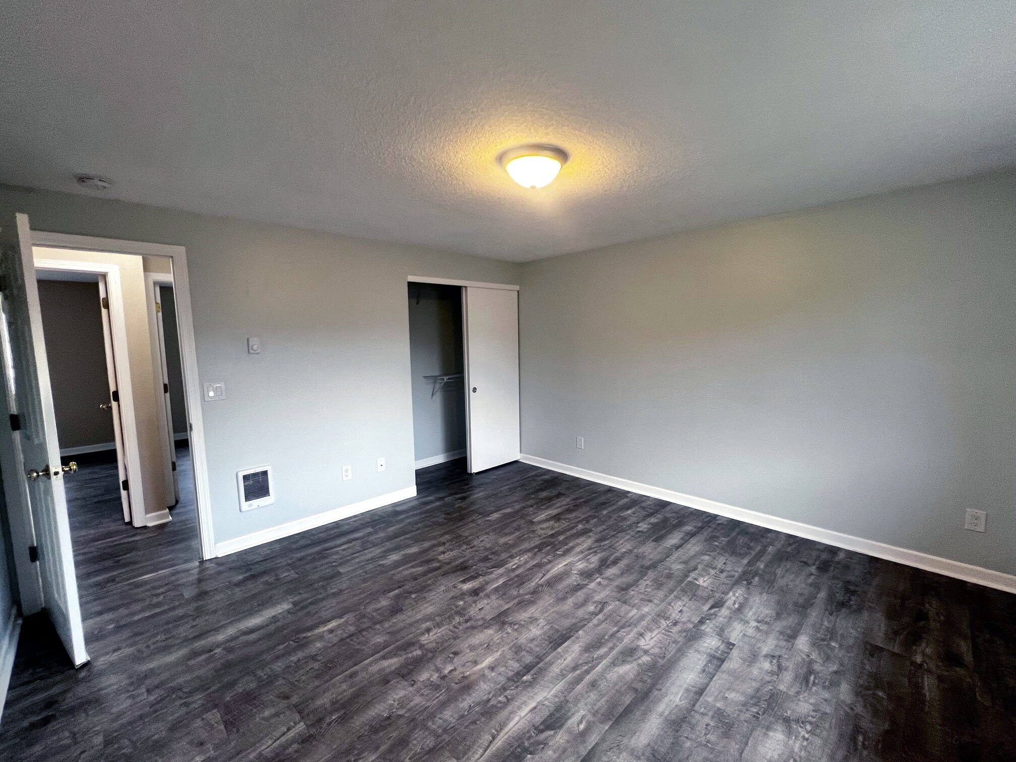 Building Photo - 15807 NE 86th Cir