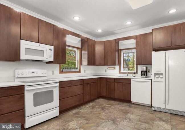 Building Photo - 13310 Mockingbird Ln