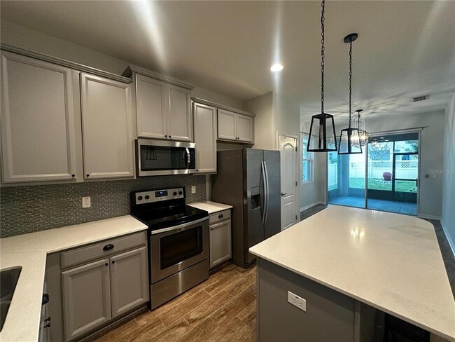 Building Photo - 5567 Cypress Hill Rd