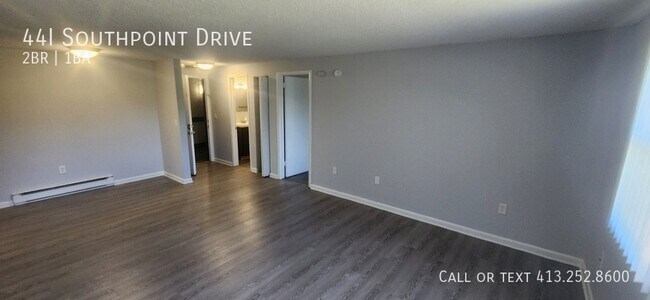 Building Photo - 44 Southpoint Dr