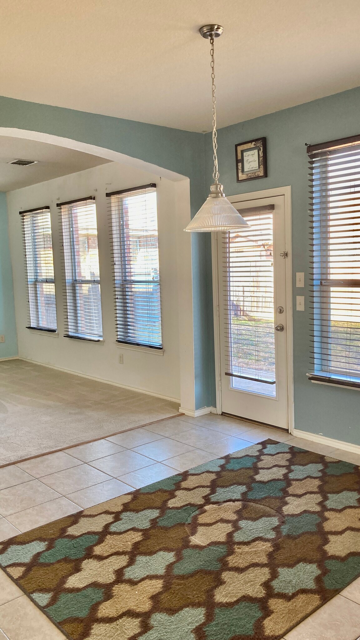 Building Photo - 340 Turquoise Dr