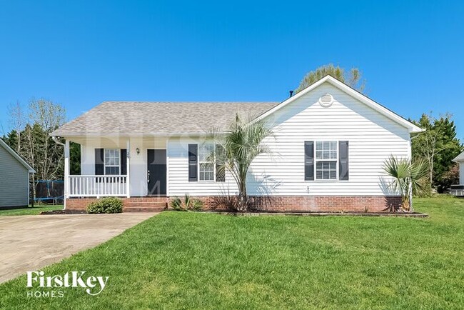 Primary Photo - 129 Glengariff Ln