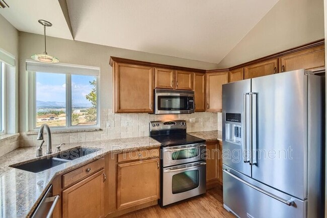 Building Photo - 3764 Seramonte Dr