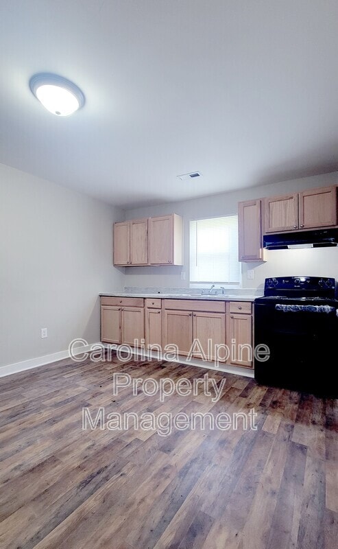 Building Photo - 119 Bingo Ln