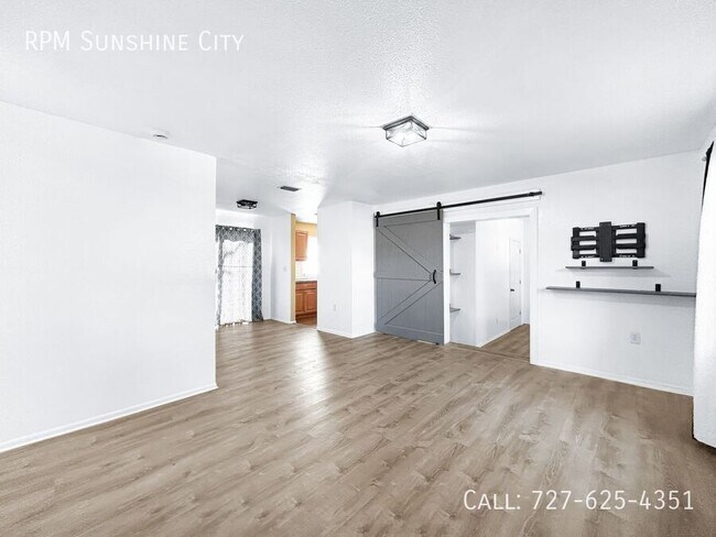 Building Photo - 3684 14th Ave SE