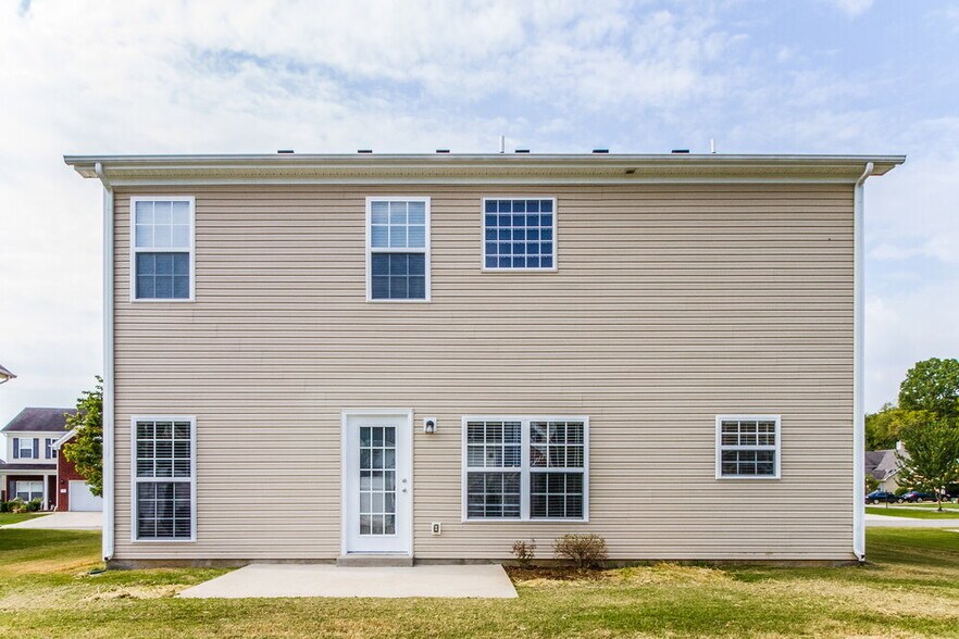 Building Photo - 620 Easy Goer Way