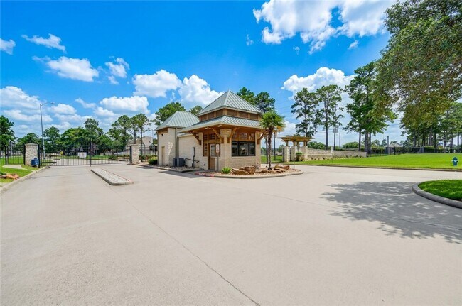 Building Photo - 11706 Canyon Breeze Dr