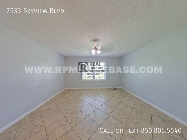 Building Photo - 7933 Skyview Blvd