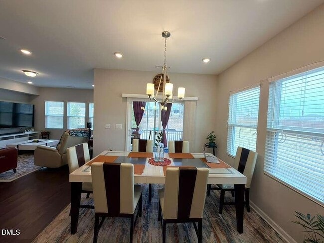 Building Photo - 3500 Barn Rd