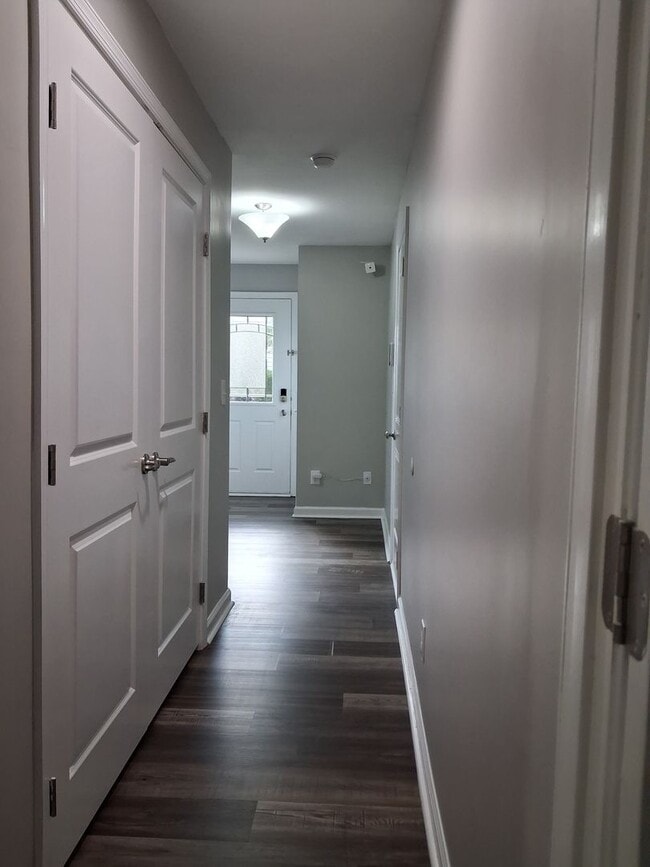 Building Photo - 4301 Saltmarsh Ln