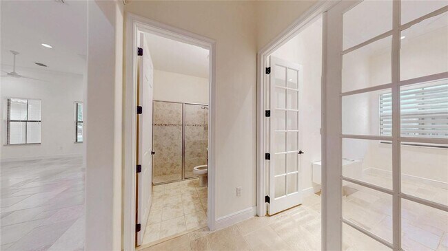 Building Photo - 4046 NW 85th Ave
