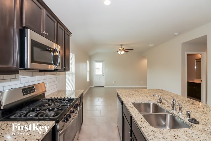 Building Photo - 3038 Veeder Pass Ln