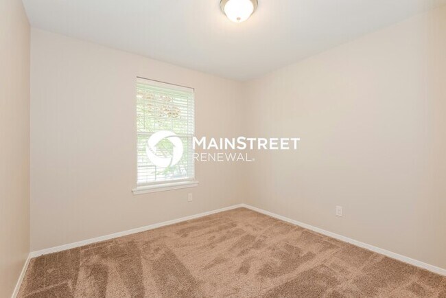 Building Photo - 3 Bedroom Pet-Friendly Home in GRAHAM, WA ...