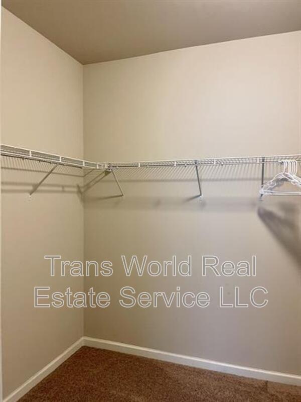 Building Photo - 5689 Wheeler Ridge Rd