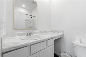 Building Photo - 760 Oakmont Trce