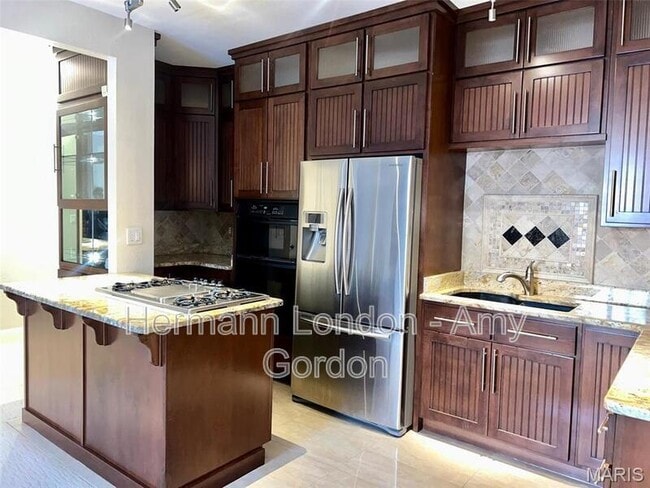 Building Photo - 4738 Olive St