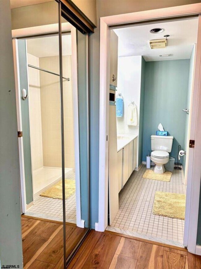 Building Photo - 3101 Boardwalk