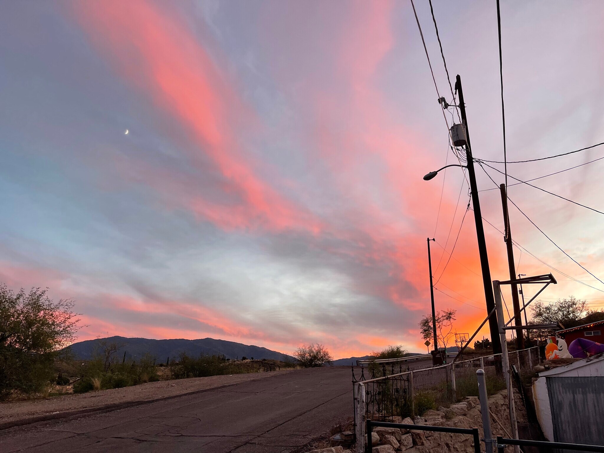 Sunset views - 453 W Hackney Hill Rd