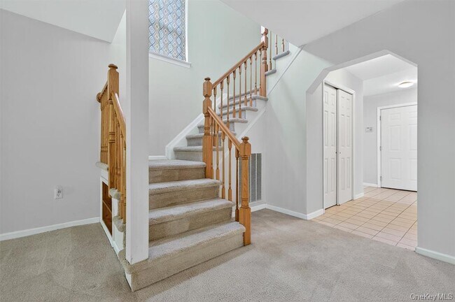 Building Photo - 226 Eagleton Dr