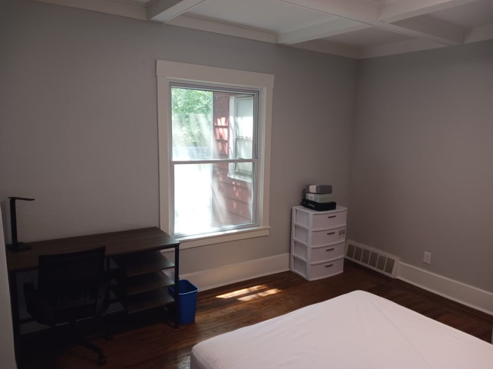 Building Photo - 2292 Bellfield Ave