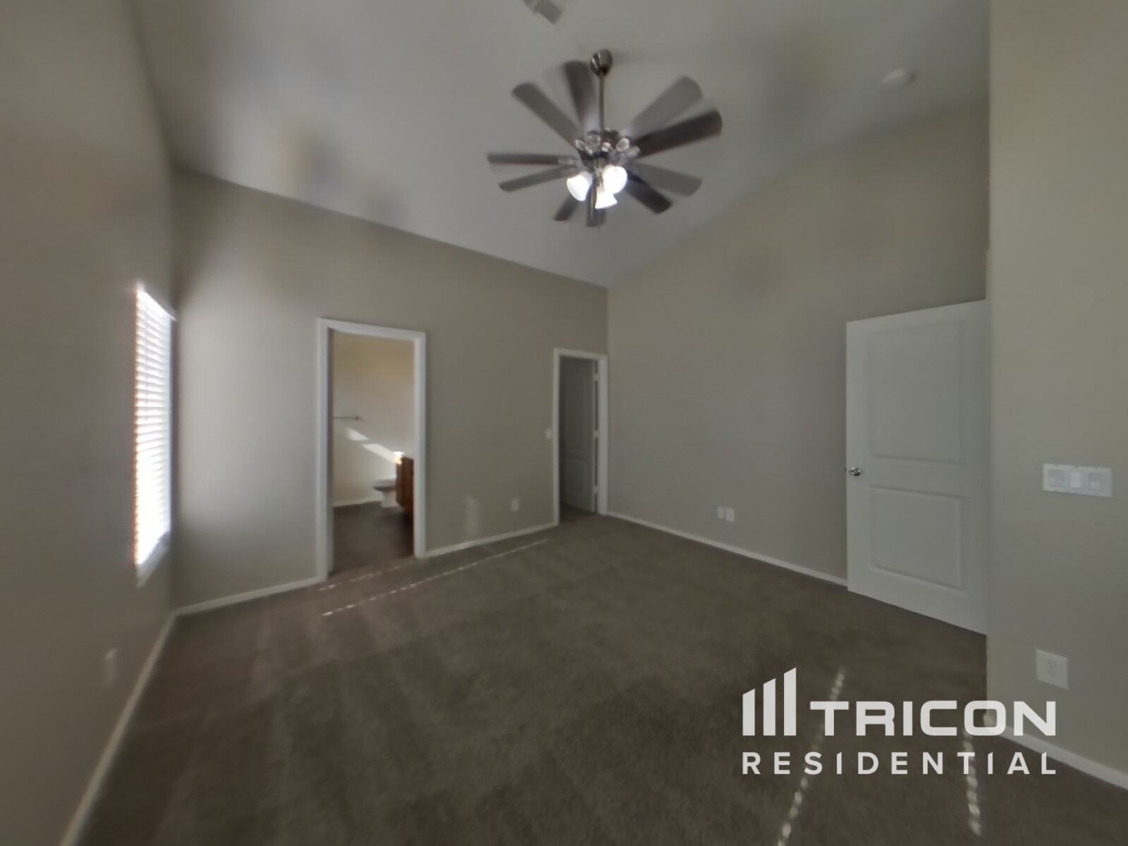 Building Photo - 39391 N Parisi Cir