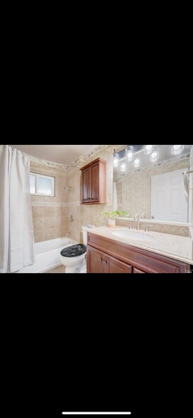 Bathroom - 89 Chipman Ln