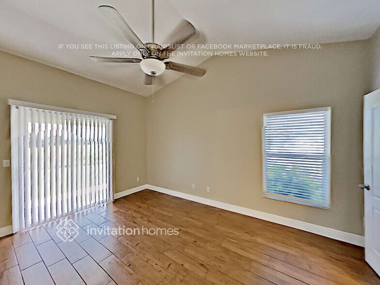 Building Photo - 330 Trade Wind Dr