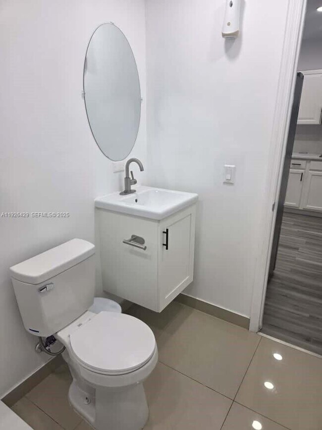 Building Photo - 23 Miami Gardens Rd