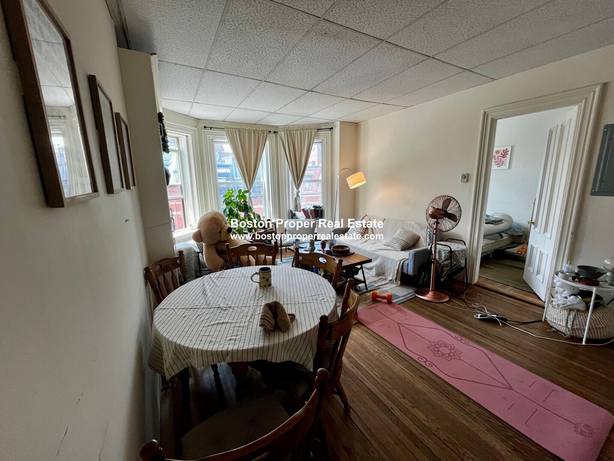 Building Photo - 36 Fairfield St