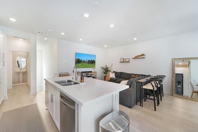 Building Photo - 3640 S Allston Paseo-#3