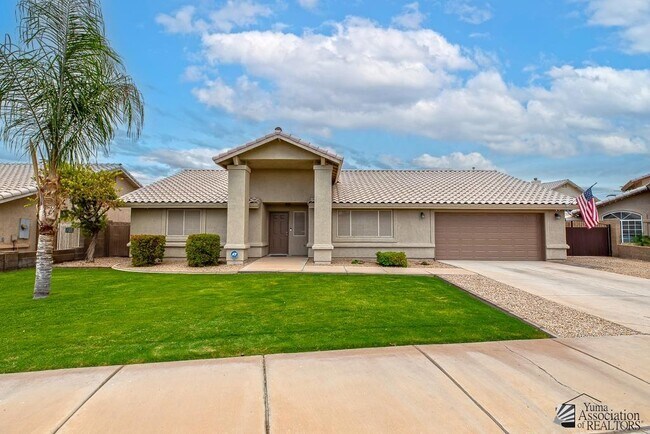Primary Photo - 2637 S 37th Dr