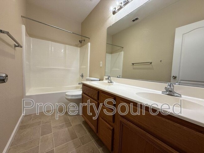 Building Photo - 388 Crescent Moon Dr