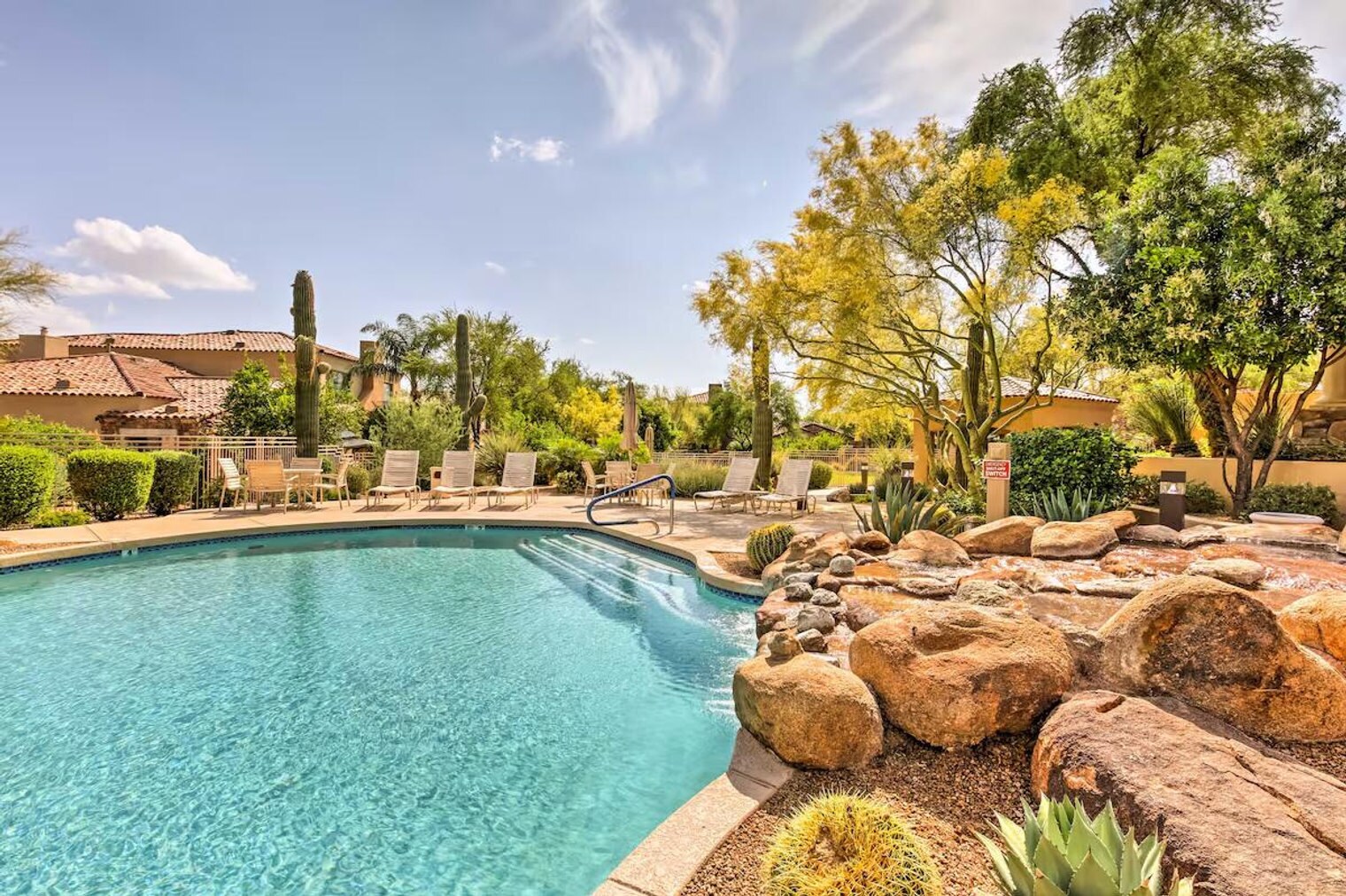 Building Photo - 19550 N Grayhawk Dr