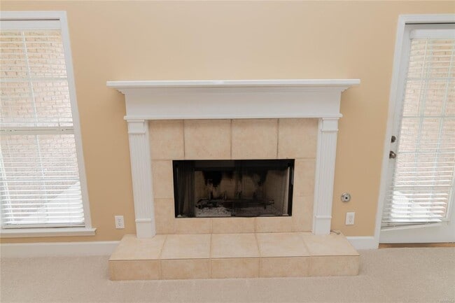 Building Photo - 9541 Lochworth Ct