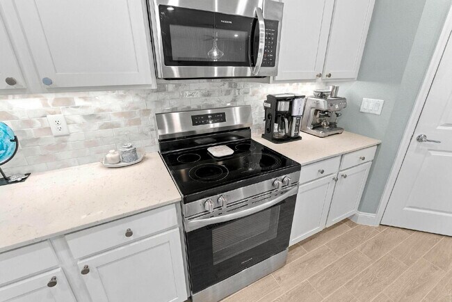 Building Photo - 4113 Acoma Dr