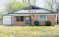 Building Photo - 928 Caladium Dr