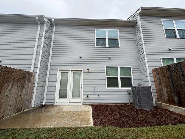 Building Photo - 35300 Condor Ct