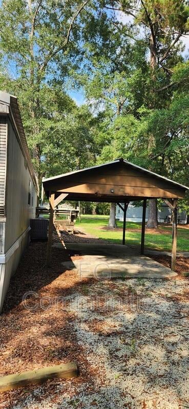 Building Photo - 1140 N Bryan Rd
