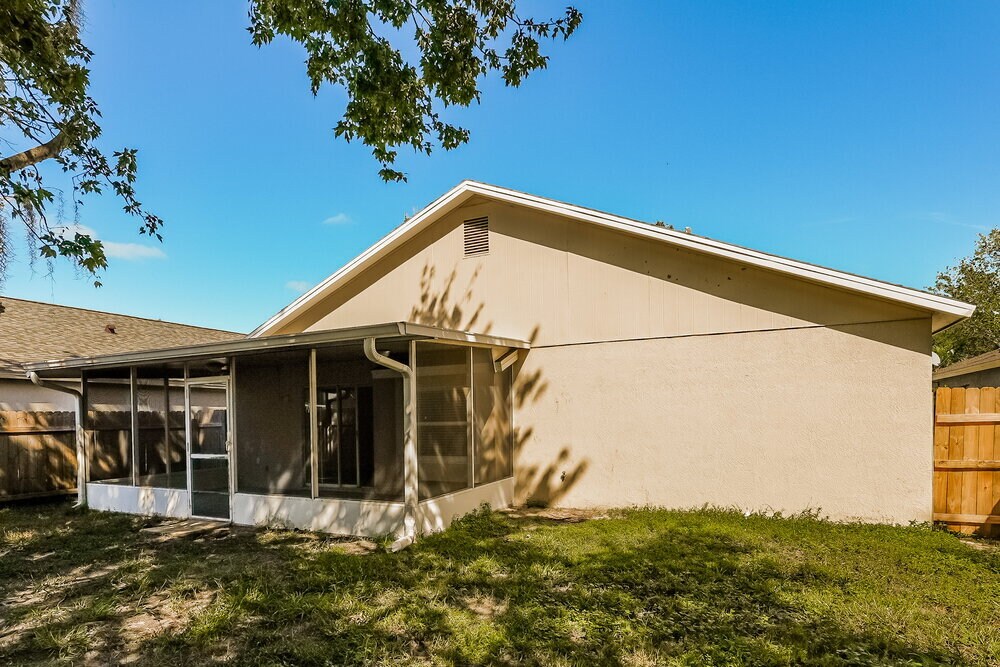 Building Photo - 3807 Lockridge Dr