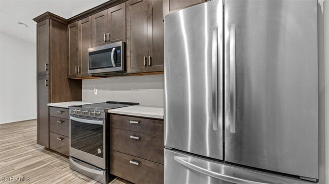 Building Photo - 8720 Cypress Lake Dr